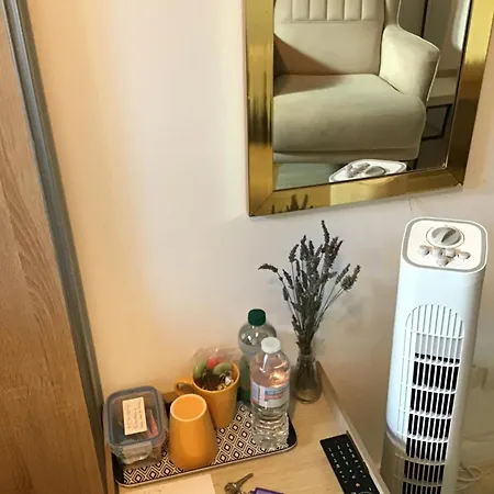 בית אירוח Cosy 2 *